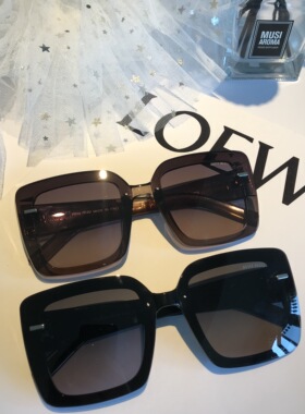 谬 高级感超轻TR90 高清偏光 女神范超显瘦大方框太阳镜 墨镜