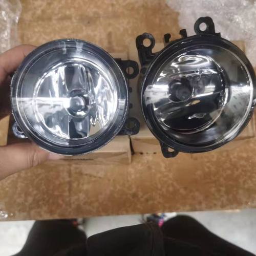 2017款长安CS35前雾灯总成