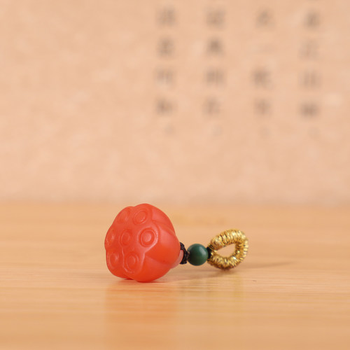 保山南红莲蓬小滴溜小吊坠柿子红
