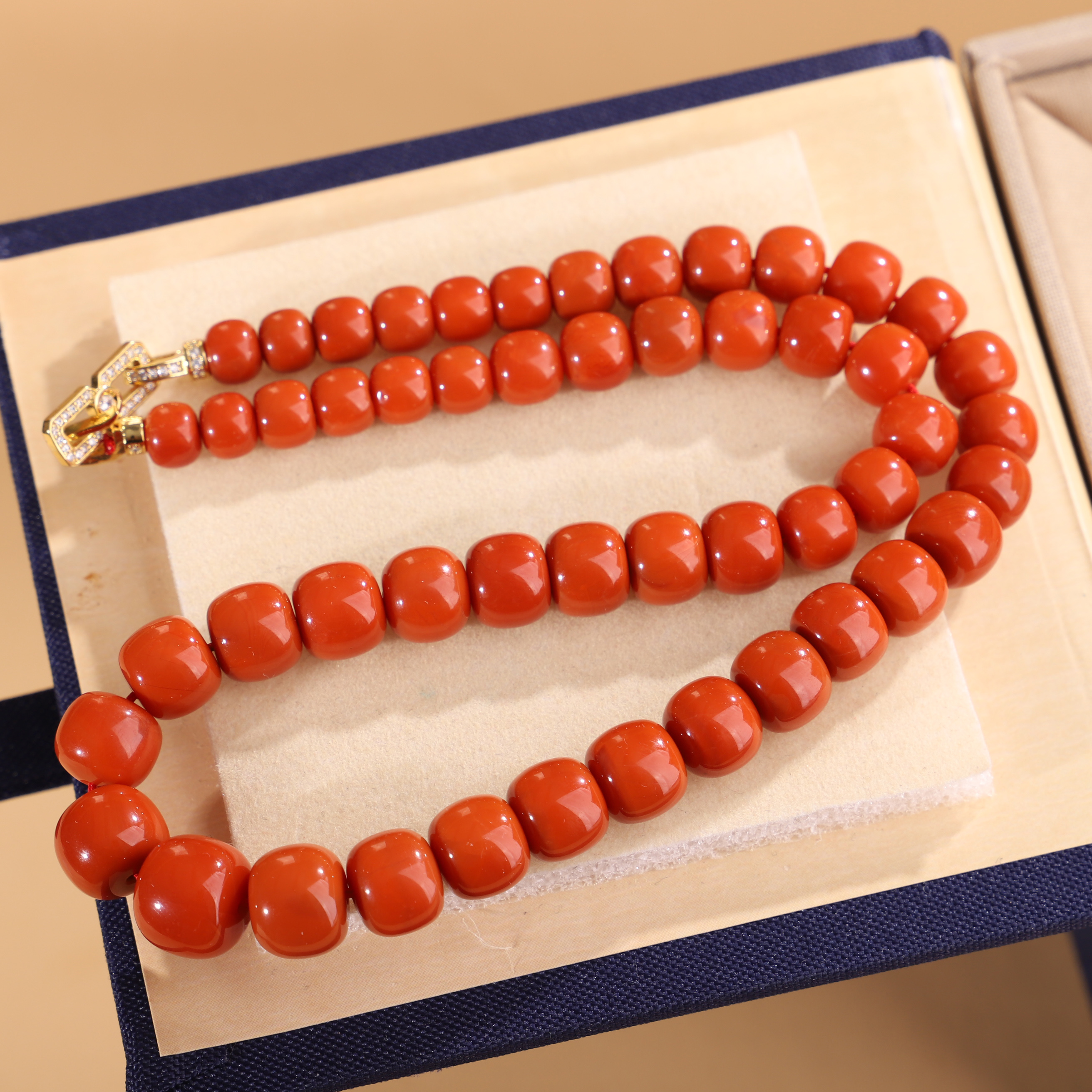 正品瓦西南红柿子红老型珠项链