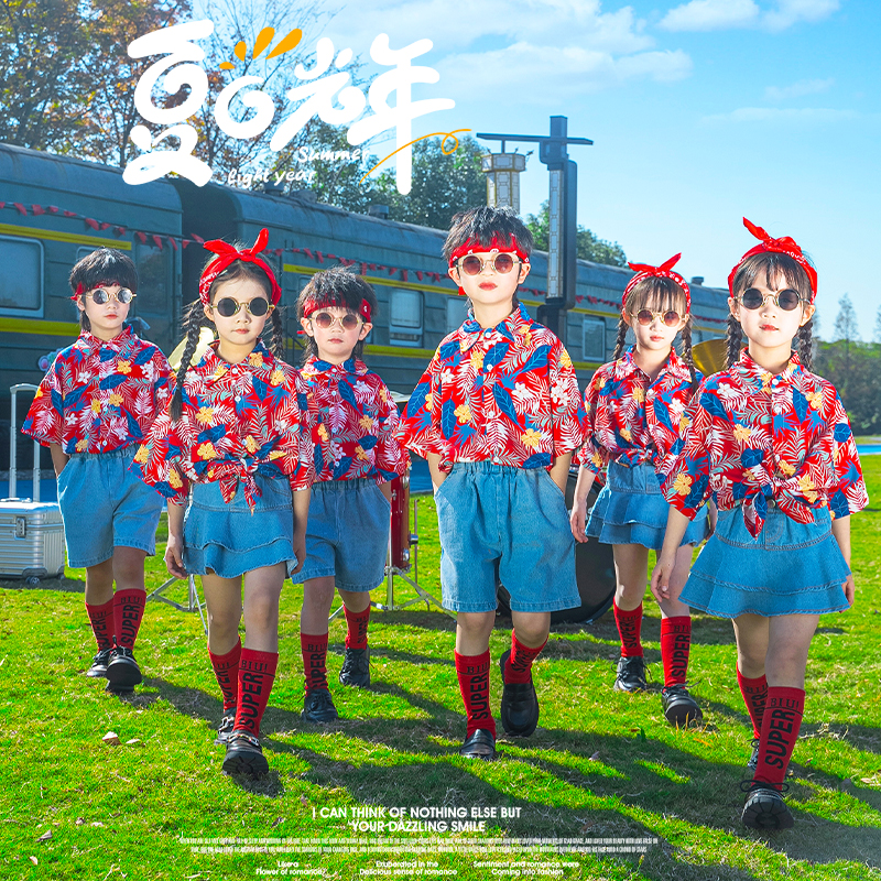 六一儿童节幼儿园小班男孩舞蹈表演服装复古夏男童港风衬衫演出服