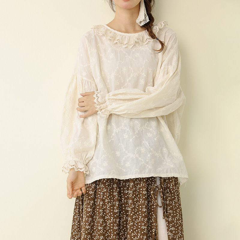 日系甜美纯色刺绣灯笼袖娃娃衫宽松休闲拼接减龄百搭叠穿上衣
