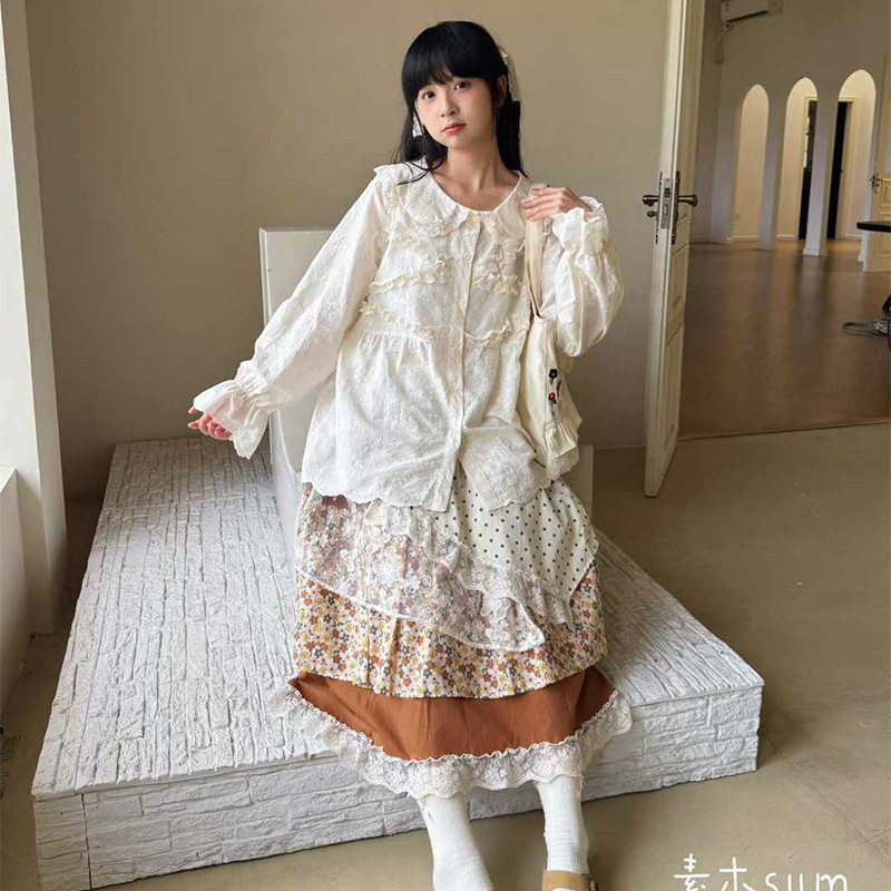 温柔蕾丝长袖衬衫少女减龄娃娃衫甜美娃娃领花边灯笼袖纯色上衣