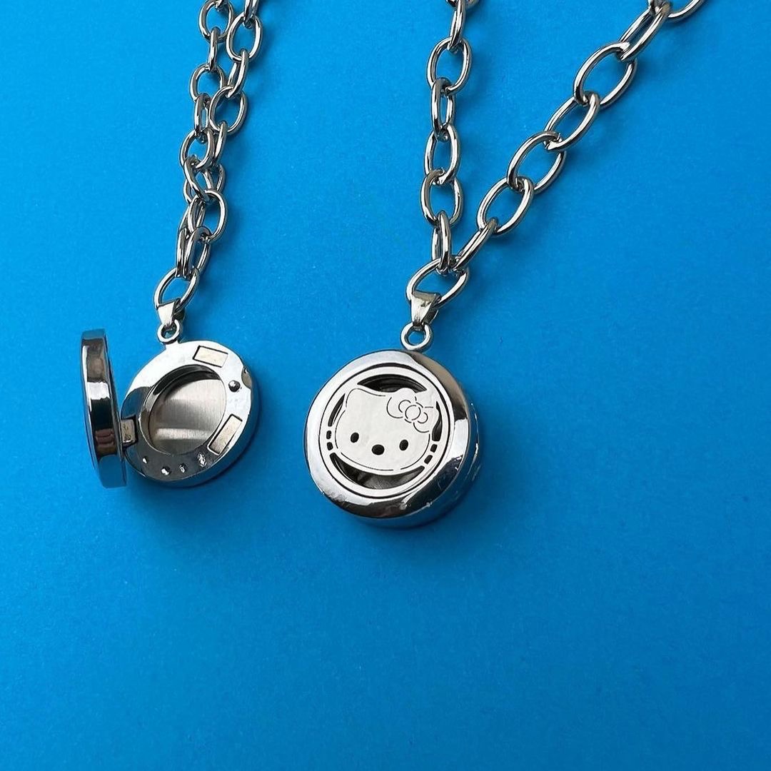 ins网红同款Kt猫香薰项链香水女质量好钛钢不褪色好看