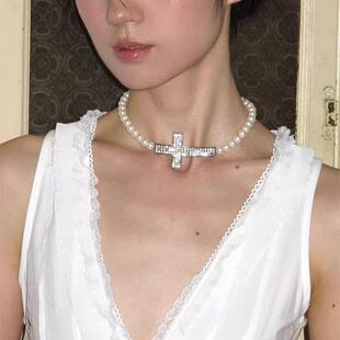 中古风做旧十字架珍珠拼接锁骨链简约百搭颈链暗黑朋克辣妹项链