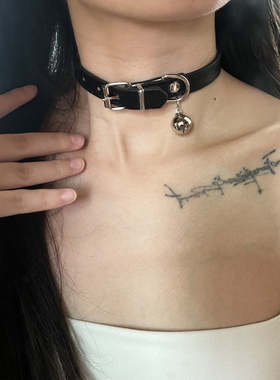 原创设计choker项圈女颈带锁骨链黑色皮质项链脖颈饰品
