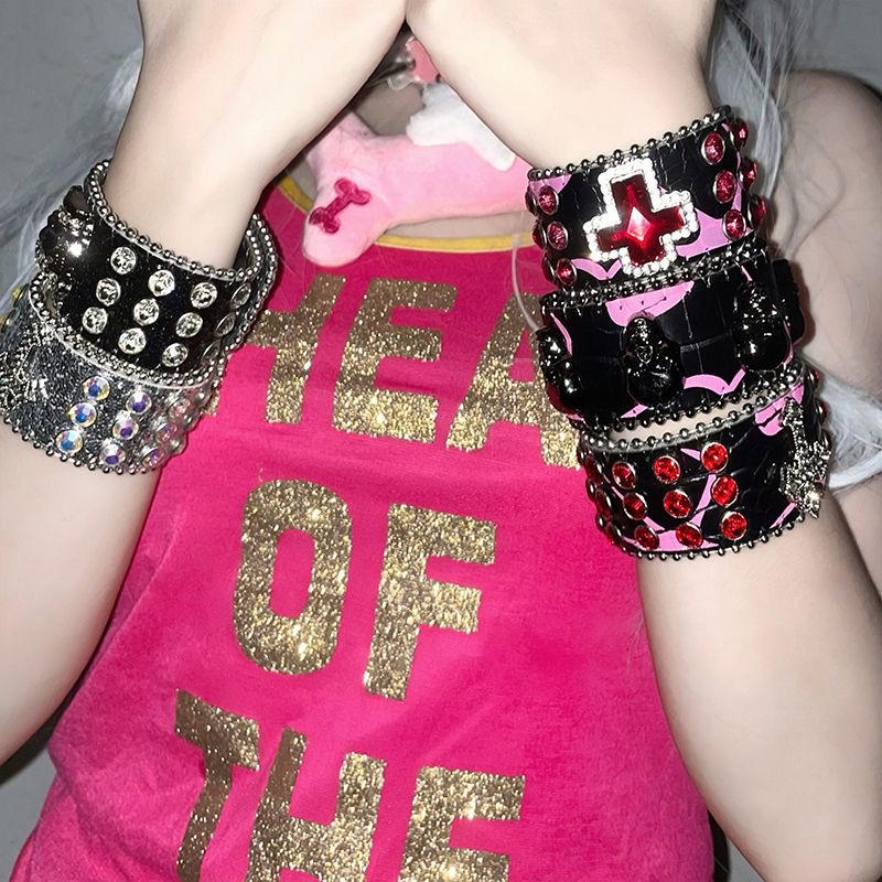 颓废感骷髅十字架手环亮片亚文化辣妹铆钉朋克摇滚个性手链手串