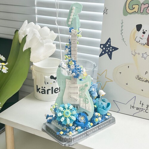 BALODY贝乐迪克莱因吉他积木花束女孩拼装玩具摆件送老师生日礼物
