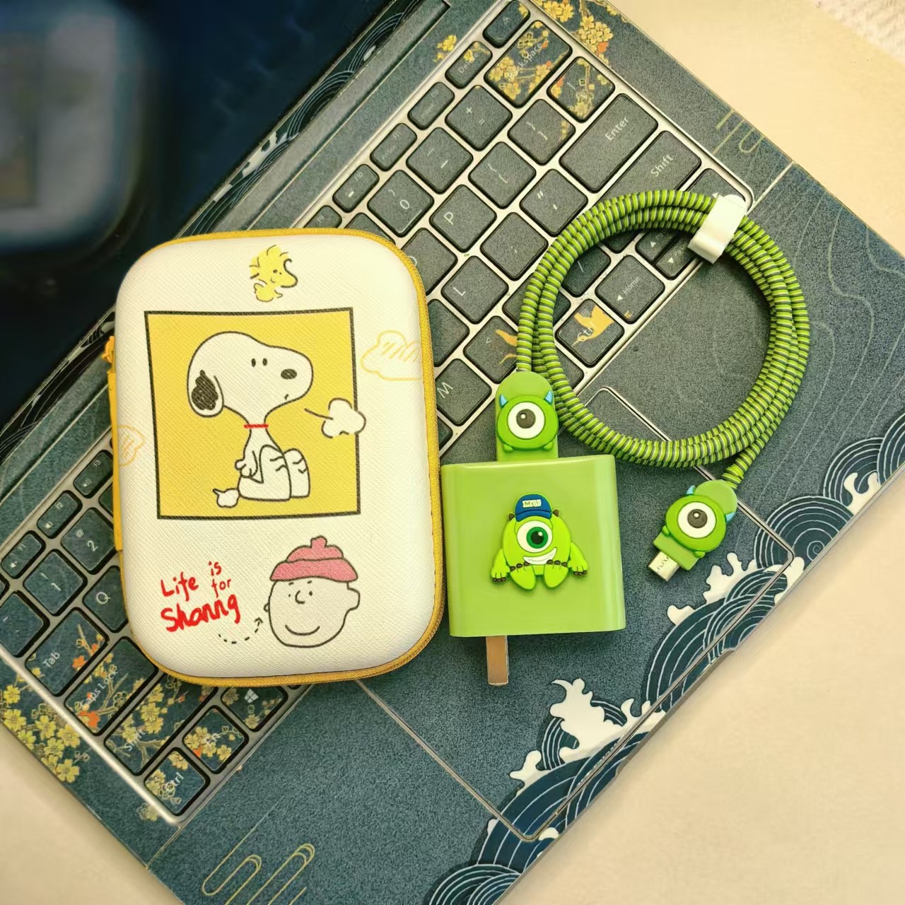 适用华为pura70充电器数据线保护套Pocket2手机66W双C口充电缠线