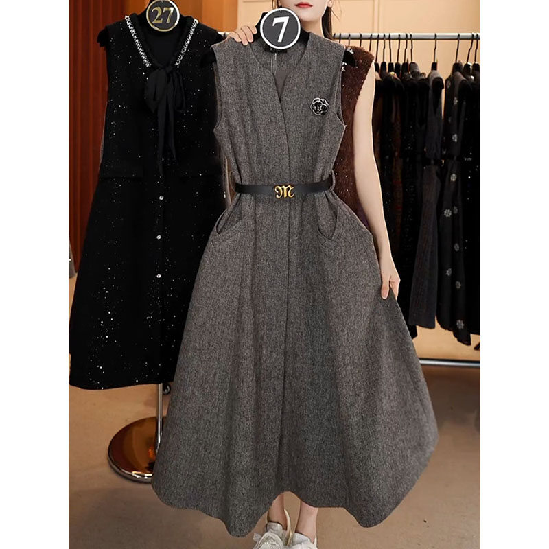 法式赫本风高档出片加厚背心裙2025冬季新款气质名媛显瘦A字裙女,女装/女士精品,连衣裙,淘宝优惠券,粉丝福利购,淘宝优惠卷