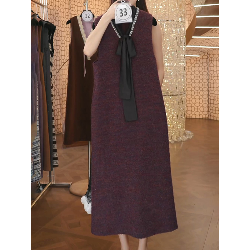 高档气质名媛镶钻无袖背心裙2025秋冬新品轻奢洋气遮肉显瘦A字裙