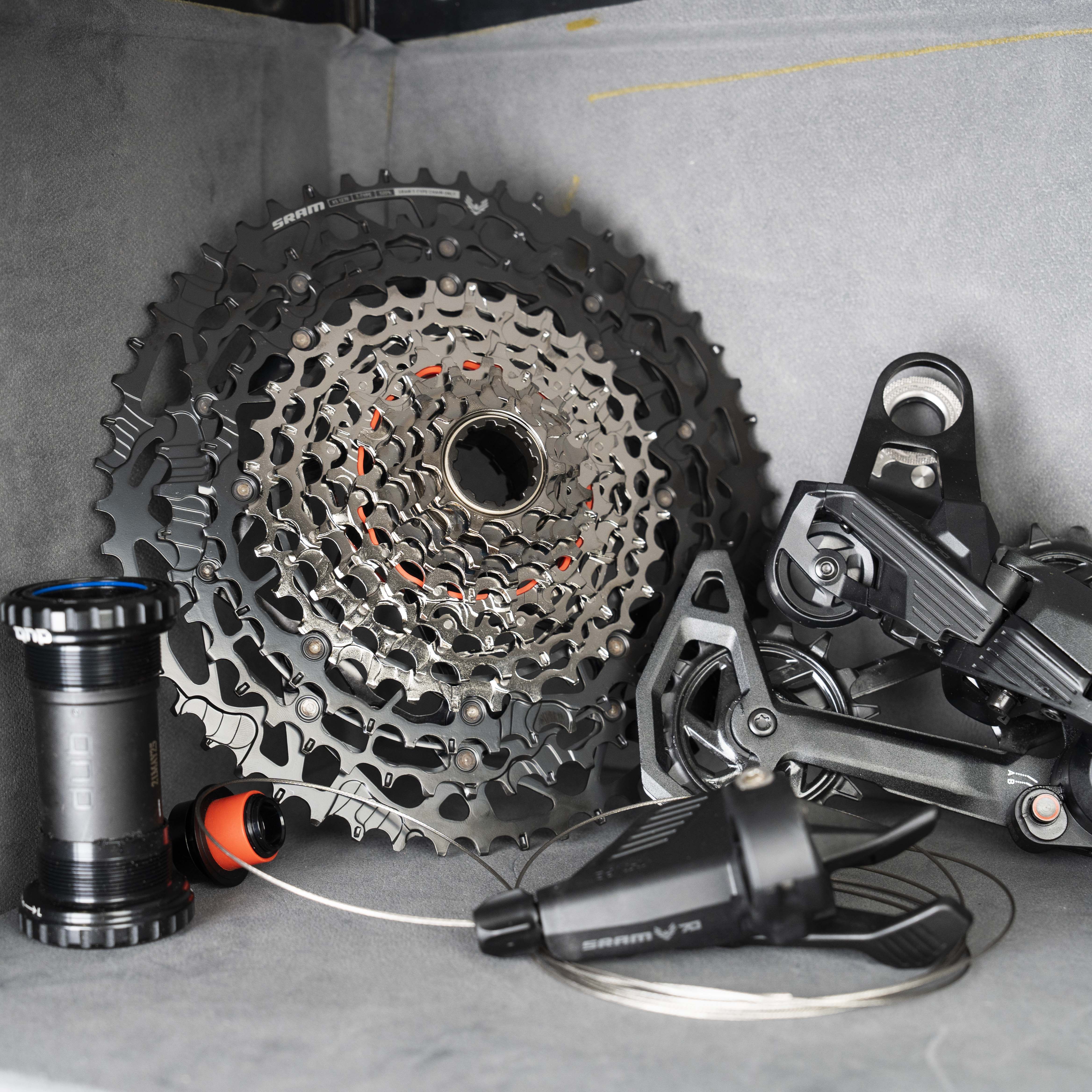 SRAM EAGLE 70 12s传动系统