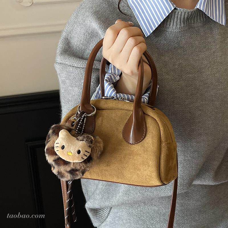 精致超火小众麂皮绒包包女2025秋冬季百搭斜挎包时尚迷你包小拎包