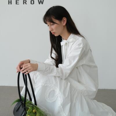 长袖连衣裙木耳荷叶裙摆重工绞花