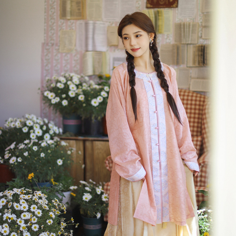 遇春 | 古画同款！天丝万历圆领中长衫窄袖明制日常汉服粉色春夏