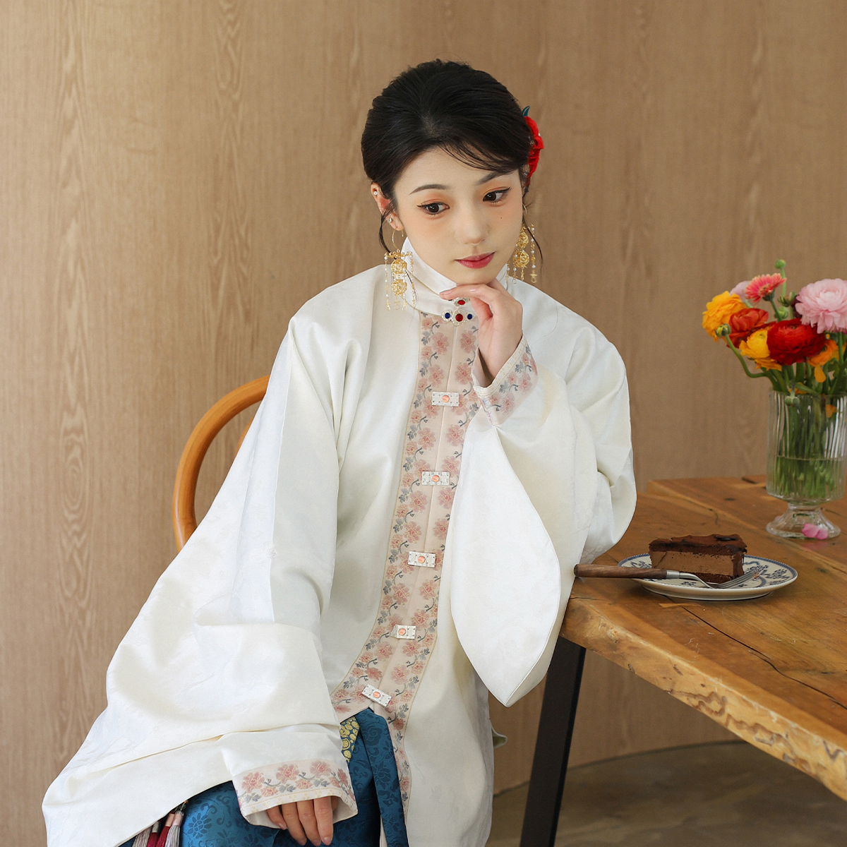 杉水集明制汉服上衣元宵节白绫袄
