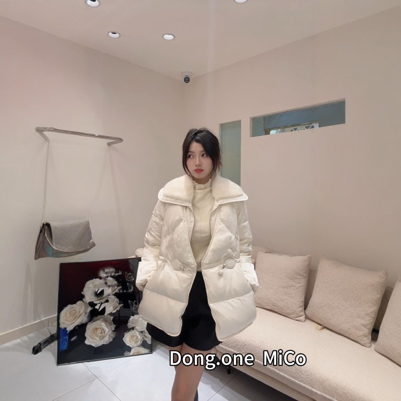 街头记忆面料中长翻领提花羽绒服