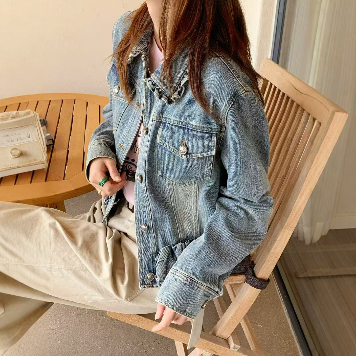 欧洲站2026春季新款V+.COM木耳翻领复古水洗牛仔外套女短款夹克衫