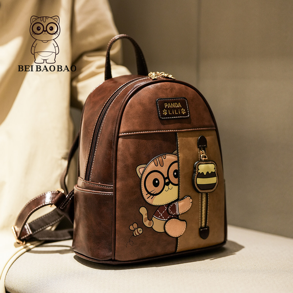 北包包新款流行百搭手提包包大容量卡通设计背包女时尚潮流双肩包