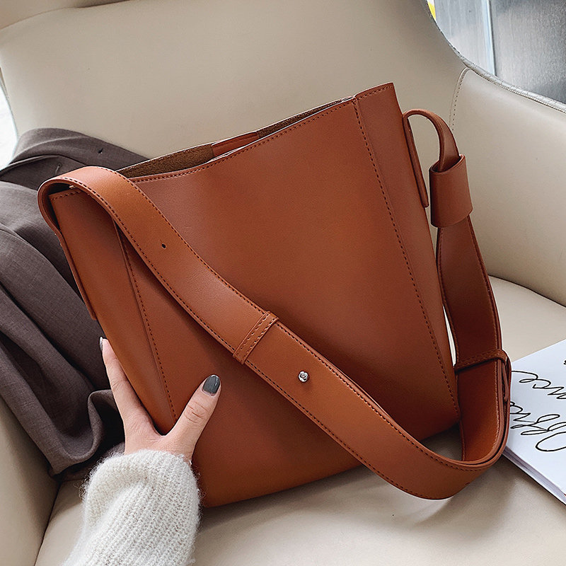 北包包复古水桶包女大包2020夏天新款时尚宽肩带单肩包子母斜跨包