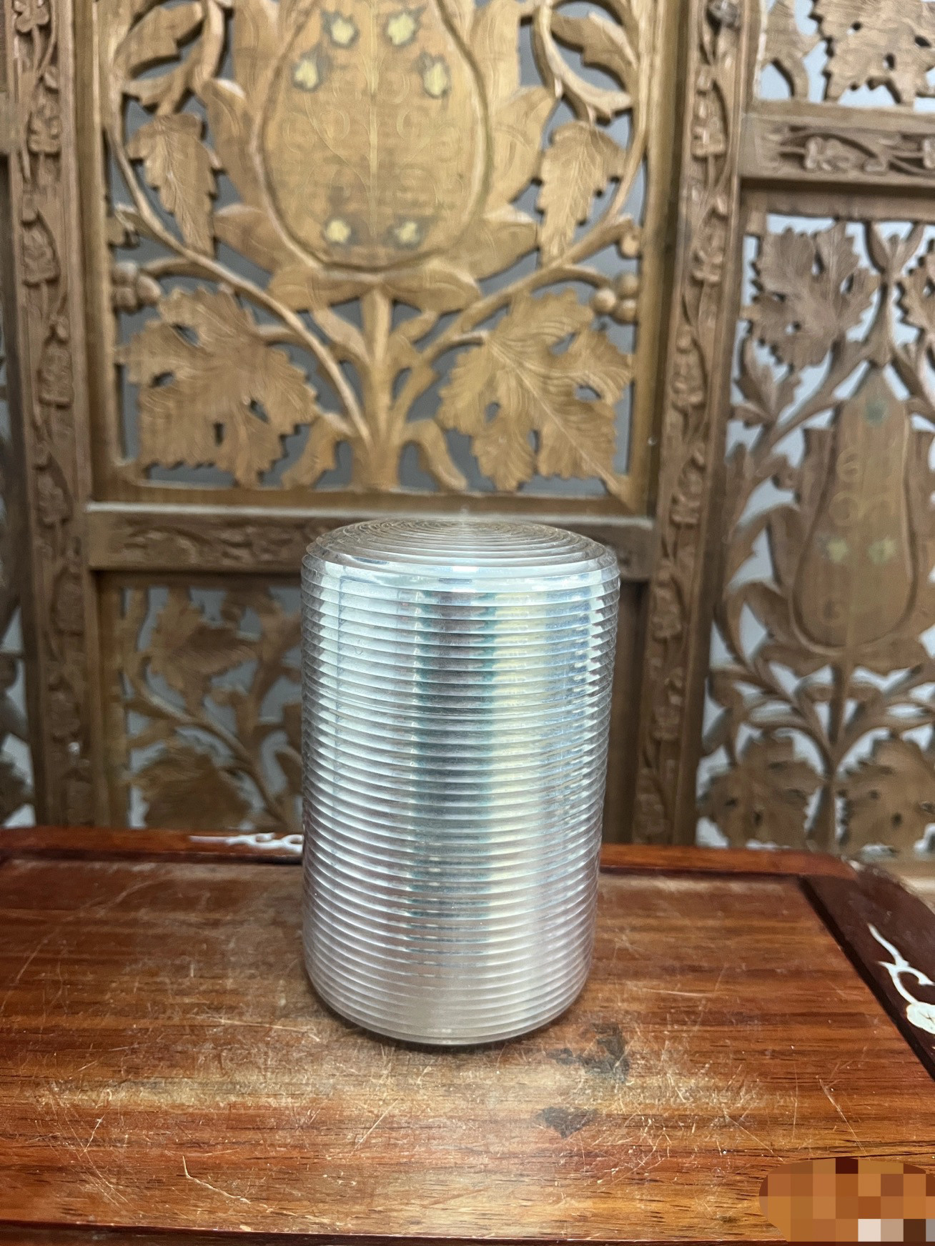 锡罐,日本乾茂号出品锡制螺纹茶叶罐,重量510克, 尺寸见图。