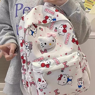 日本代购hellokitty书包女初中大容量高中大学生可爱儿童双肩背包