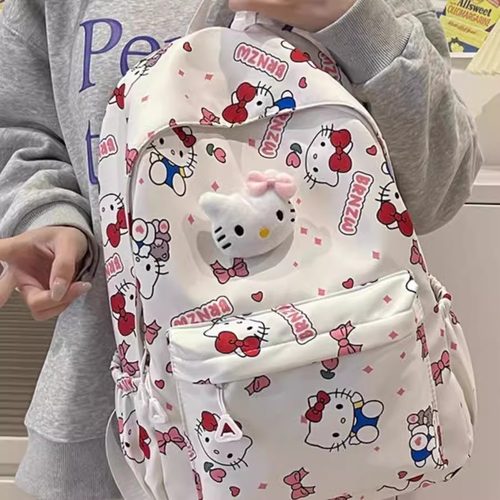 日本代购hellokitty书包女初中大容量高中大学生可爱儿童双肩背包