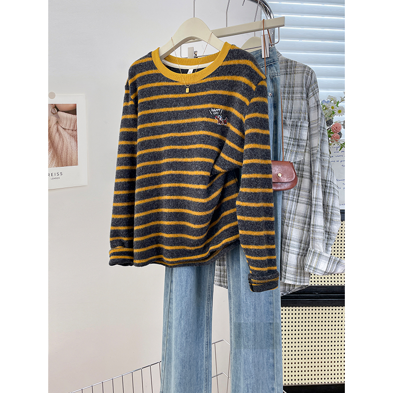 复古显白撞色圆领条纹长袖T恤女