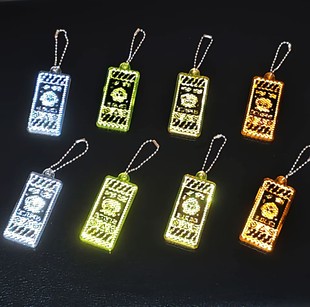 Splatoon3动漫喷射战士反光挂件 夜跑骑行双面强烈反光安全警示牌