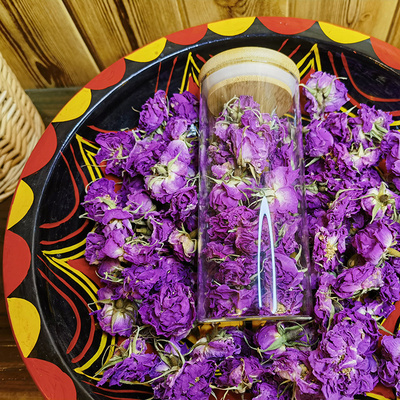 大马士革玫瑰花泡水保养女性养颜