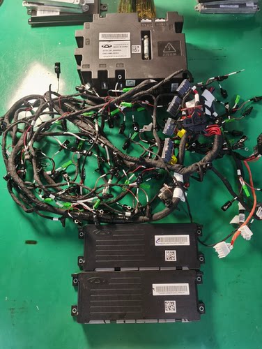 奇瑞小蚂蚁EQ1 合肥国轩高科动力电池包339V 105Ah，奇瑞小蚂