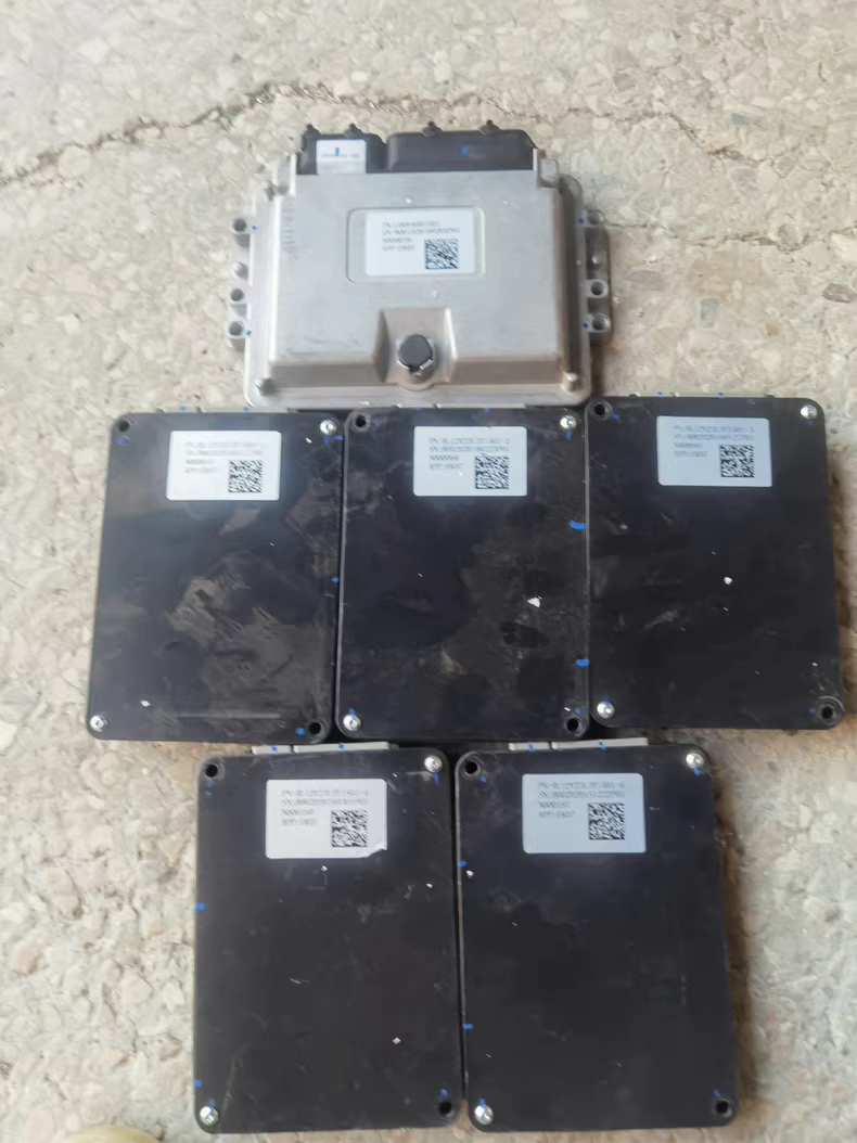 瑞驰新能源EC35-EK07-EK05星恒电池管理系统BMS主控模块
