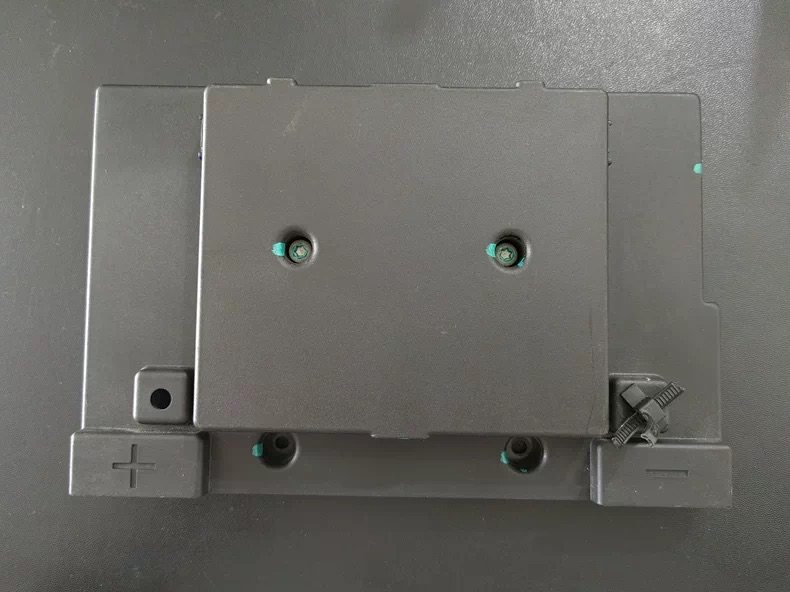 拆机荣威Ei6电池管理系统采集板， 成色如图，议价出售，可发图