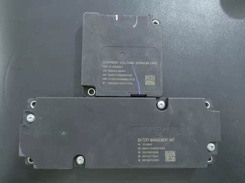 拆机极氪007新能源电池管理单元,电流传感器 ⑴电池管理单元