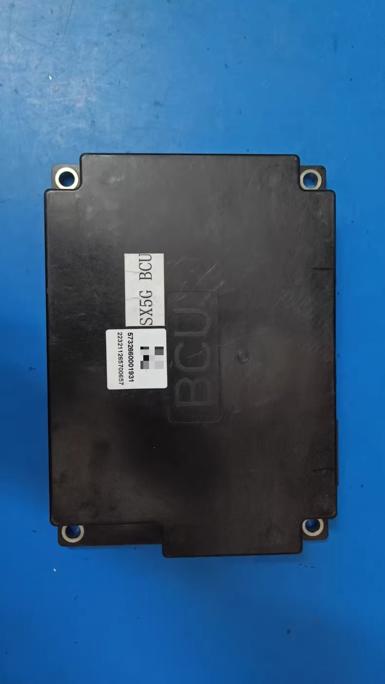 SX5G BCU，电池管理系统，型号如图。轻微使用痕迹，纯拆车件