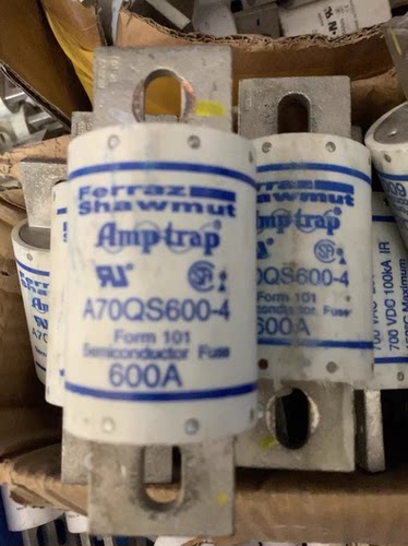 拆机新能源拆机配件:法国罗兰保险丝熔断器A70QS600-4 600A 700V