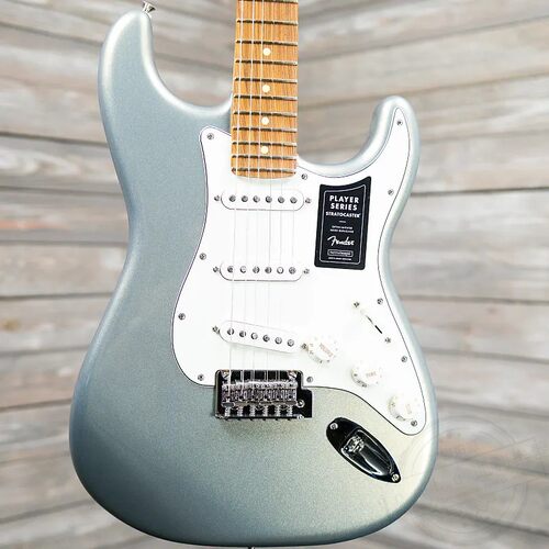 Fender芬达电吉他限量版玩家系列