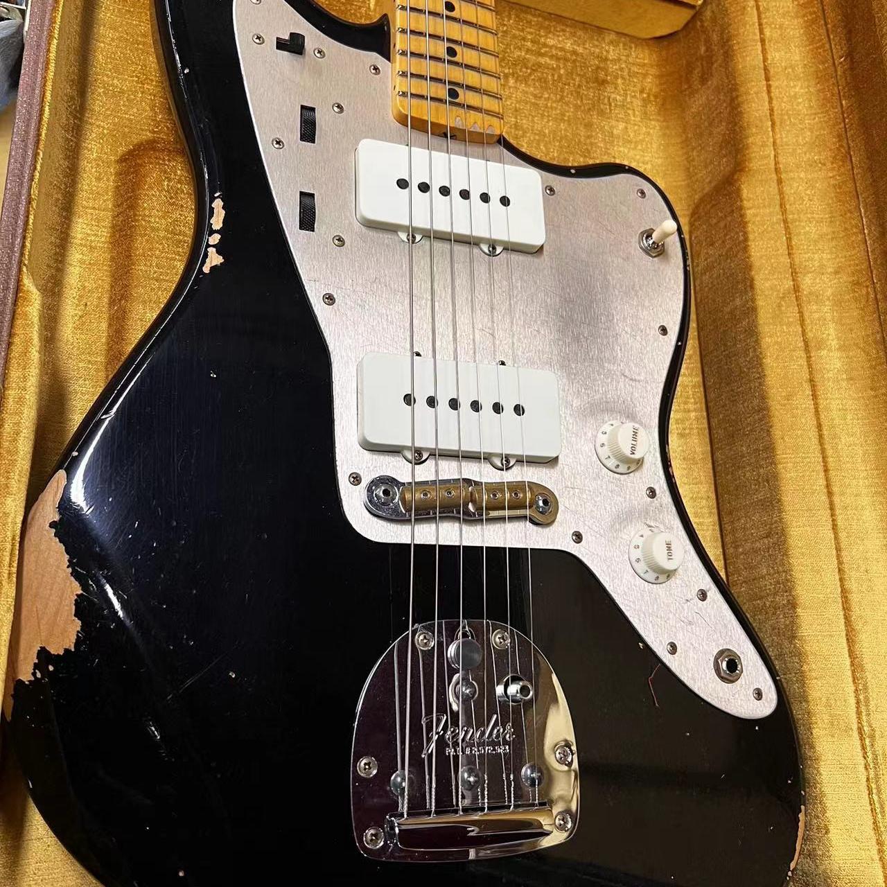 Fender芬达轻度做旧电吉他