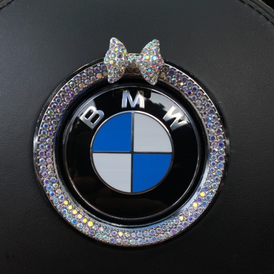 适用于宝马方向盘装饰贴新3系5系X1X3X5X6X7镶钻车标贴汽车内饰