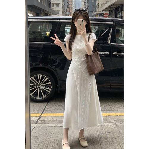 法式简约甜美圆领白月光连衣裙女