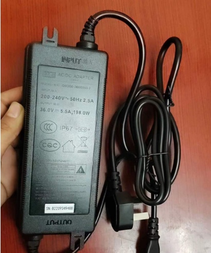 沁园净水器电源D口扁口线36v5.5a 原装电源适配器GM200-3600550-F