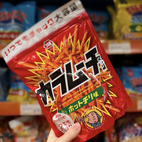 大容量 现货日本湖池屋阿婆辛辣激辣香辣细切薯条便利店零食130g
