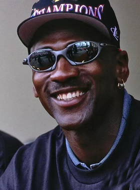 科技感太阳镜潮人复古