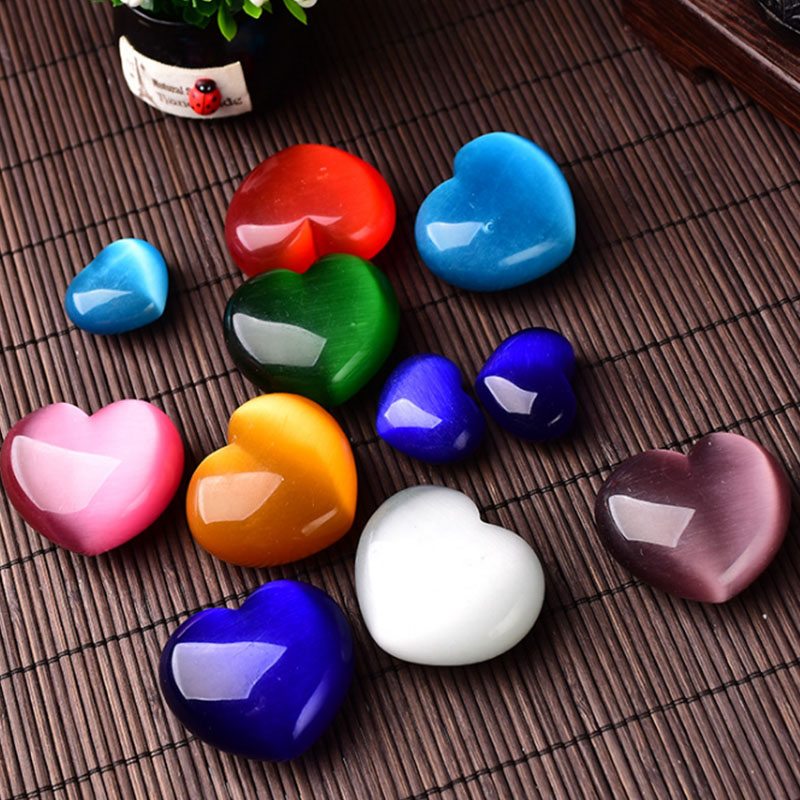 猫眼石爱心摆件彩色猫眼原石爱心把玩手把件挂件心形吊坠