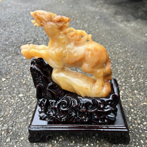 云南黄龙玉精品摆件品质保证