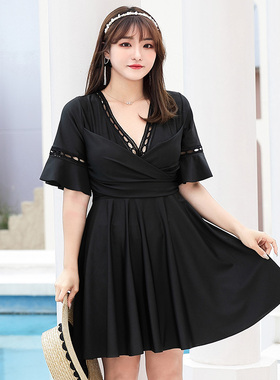 新款加肥显瘦连体泳衣女300斤大码胖mm遮肉长款遮腿200斤保守温泉