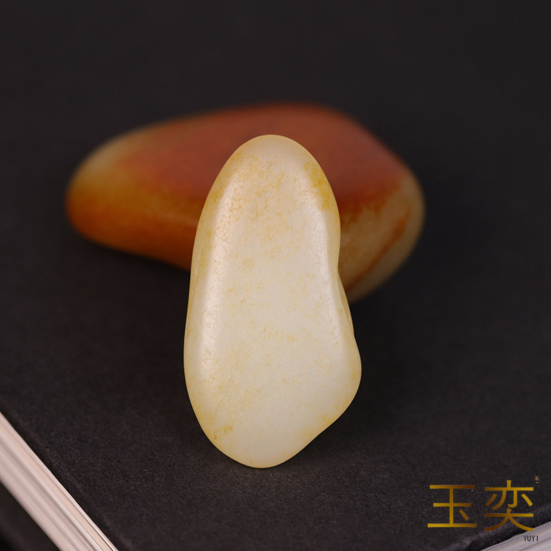 和田玉洒金皮独籽原石