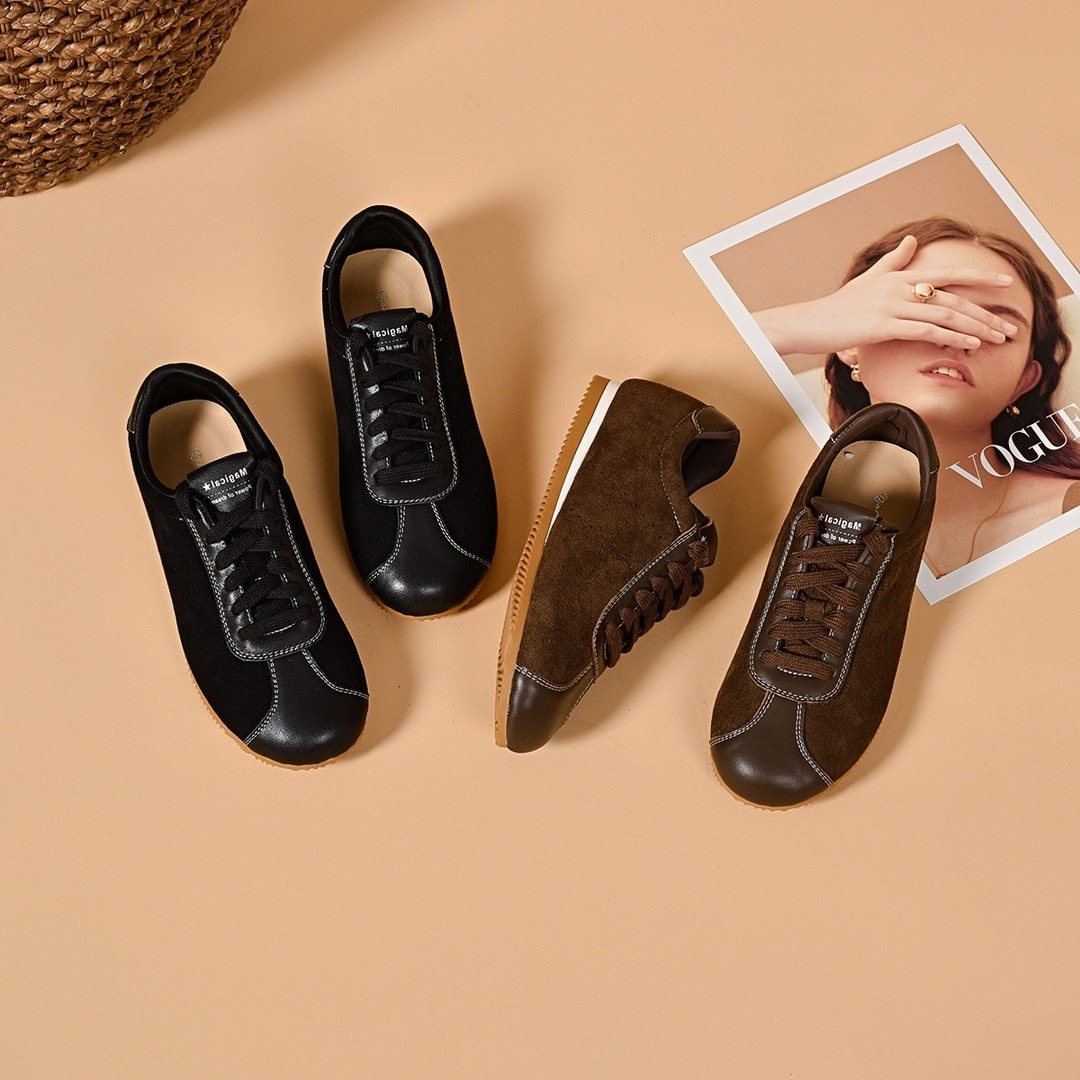 2026新款真皮女鞋子平底妈妈鞋女百搭舒适透气运动板鞋时尚休闲鞋,女鞋,深口单鞋,淘宝优惠券,粉丝福利购,淘宝优惠卷