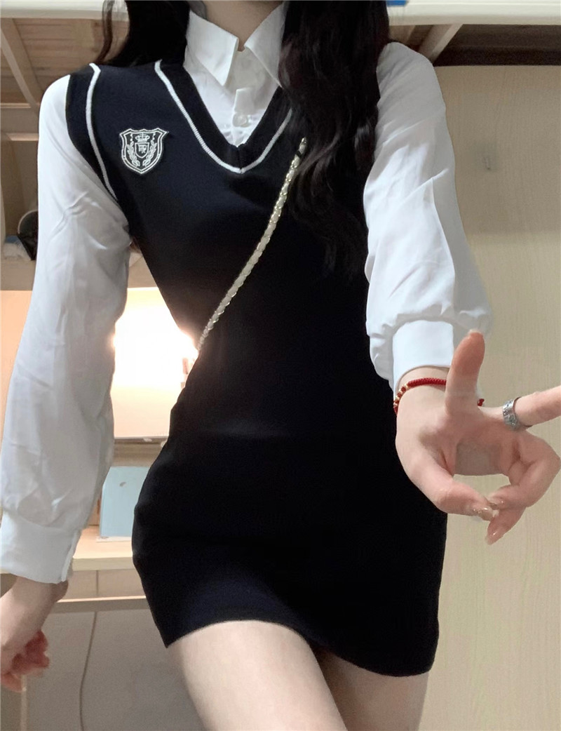 学院风假两件Polo领衬衫拼接马夹
