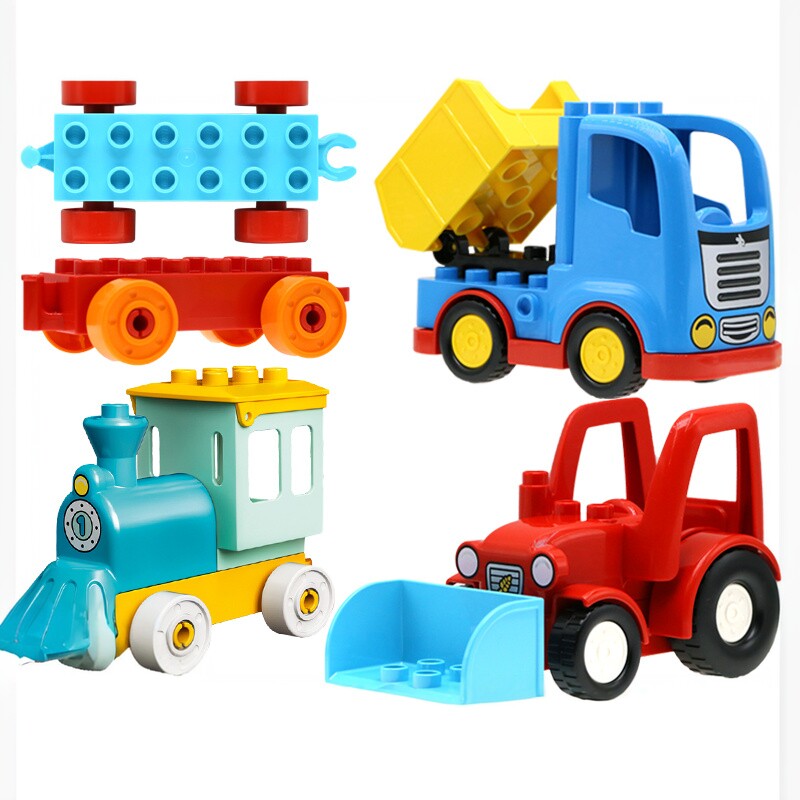 LEGO可连接小火车车架卡车救护车图片